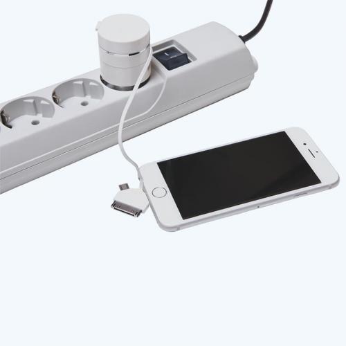 Сетевое зарядное устройство c USB выходом и универсальным кабелем 3-в-1; - купить необычные сувениры в Воронеже