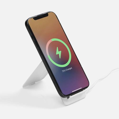 Органайзер с беспроводной зарядкой и набором адаптеров Octopod; - купить необычные сувениры в Воронеже