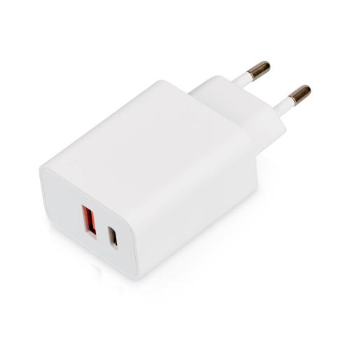 Сетевое зарядное устройство c выходами USB-A и USB-C Recharger, 10 Вт; - купить бизнесс-сувениры в Воронеже