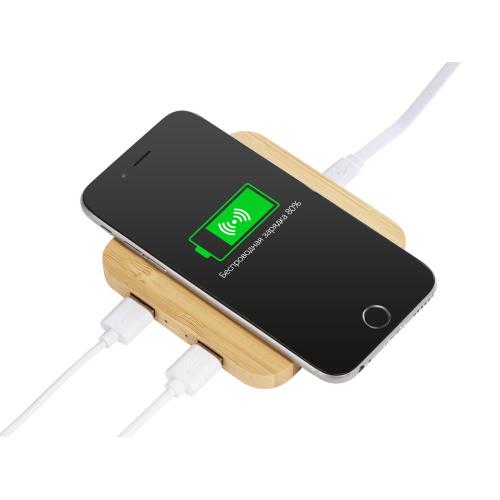 USB-хаб с беспроводной зарядкой из бамбука Plato; - купить необычные подарки в Воронеже